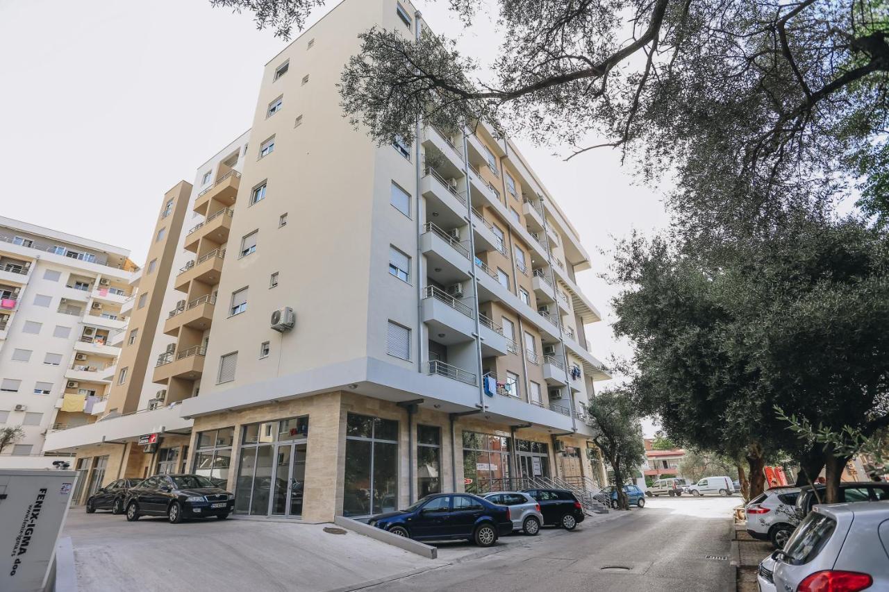 Apartments Viva Oliva Budva Bagian luar foto