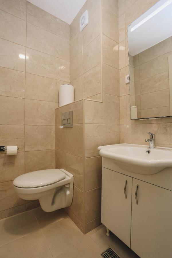 Apartments Viva Oliva Budva Bagian luar foto